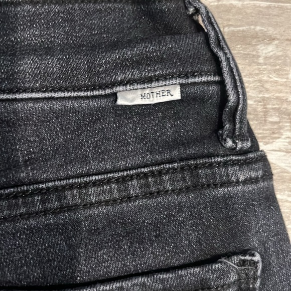 MOTHER jeans size 23. EUC - Picture 5 of 7